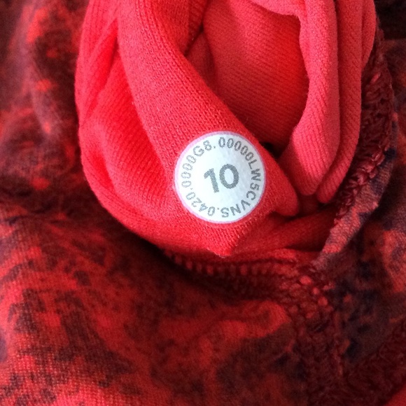 Lululemon Chinese New Years RedYoga Pants Size 10 Ltd Ed. Rabbit - Picture 7 of 14